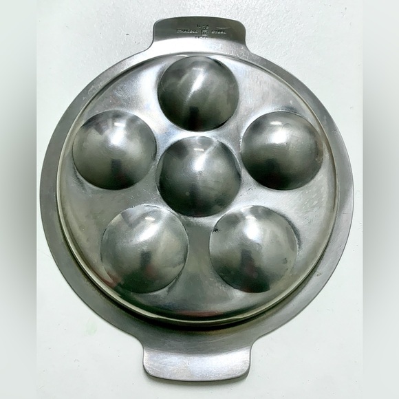 Mid Century Vintage Stainless Steel Escargot Appetizer Set for 4 - Picture 5 of 16